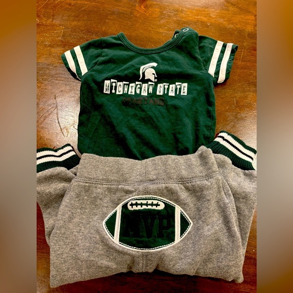 Infant Michigan State outfit 3-6 months Titans - Picture 1 of 5